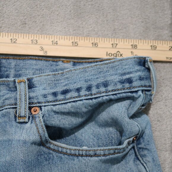 Levis 550 Jeans Mens 38x34 Blue Relaxed Fit Straight Leg Light Wash Distressed - Picture 13 of 16